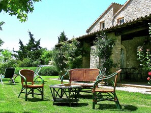 Exterior - Holiday Home With Private Garden Near Lake Bolsena (Montefiascone)