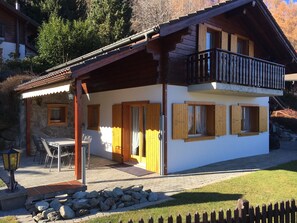 Chalet | Exterior