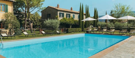 House | Pool