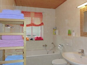 Bathroom - Modern Holiday Apartment Between Willingen and Winterberg With Private Terrace (Medebach)