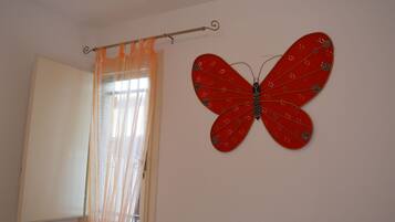 2 bedrooms, individually furnished, cots/infant beds
