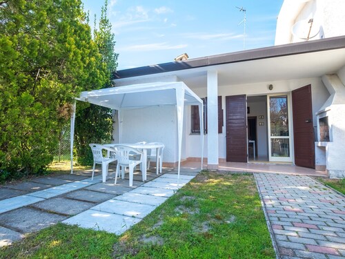 Lovely Home in Lido di Pomposa-Lido Degli Scacch near Beach