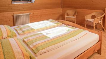 Ferienhaus | 2 Schlafzimmer, individuell eingerichtet
