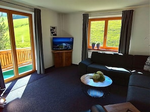 Living area - Voluminous Apartment near Ski Slopes in Maria Alm (Maria Alm am Steinernen Meer)