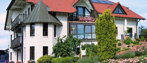 Apartment | Exterior