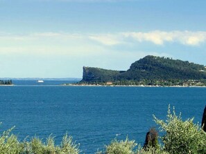 Exterior - Stylish Holiday Home Near Lake Garda & Romantica Beach (Manerba del Garda)