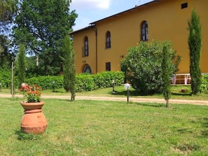 House | Exterior
