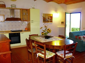 House | Dining