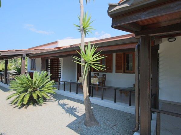 House | Exterior