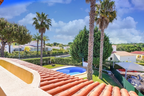 Modern Villa in an Exclusive Residential Area With a Private Swimming Pool