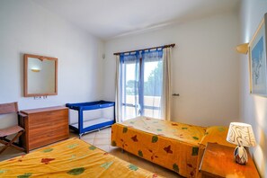 Villa | 3 bedrooms, individually furnished, iron/ironing board, bed sheets