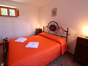 House | 2 bedrooms, individually furnished