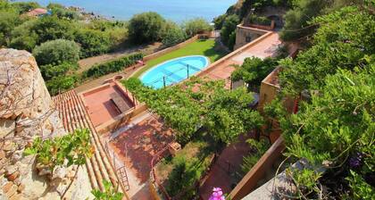 Mansion in Capo Vaticano With Sea Views