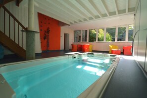 An indoor swimming pool with a clear view of the ceiling and windows. - Eco Farmhouse by High Fens (Waimes)
