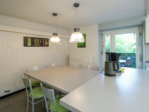 Hus | Eget kök | Barnstol