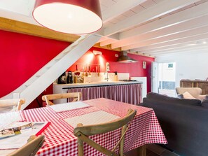 Dining - Rustic Farmhouse in Damme With Terrace (Damme)