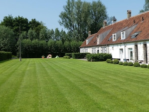 Exterior - Rustic Farmhouse in Damme With Terrace (Damme)