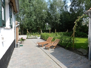 Unclassified image, 4 of 30, button - Rustic Farmhouse in Damme With Terrace (Damme)