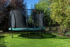 Garden - Spacious Countryside Farm Stay (Vleteren)