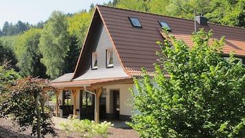 Villa | Exterior