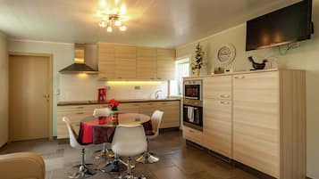 House | Dining