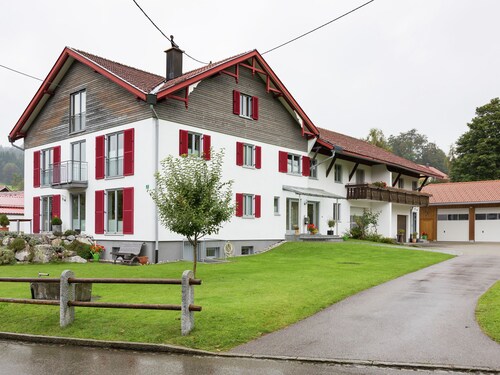 Luxurious Apartment in Rettenberg With Skiing Near