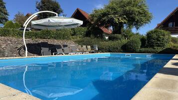 Apartment | Pool | Outdoor pool