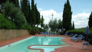 Outdoor pool - Wine, Good Food, Nature, Art, Swimming Pool and Tennis Court (Montaione)