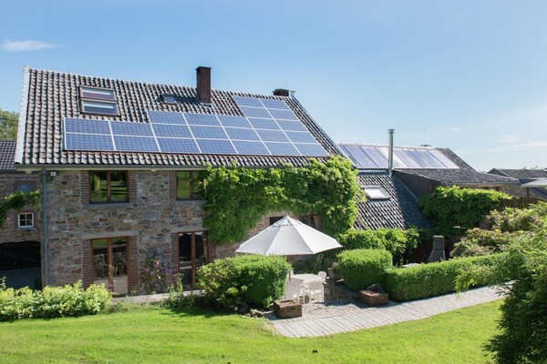 Desnie Farmhouse With Pool - Spa