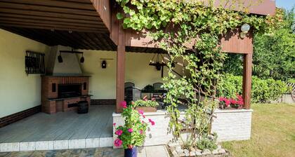 Modish Apartment in Plankenstein near Forest