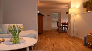Apartment | Dining - Ferienwohnung mit Sauna (Nieheim)