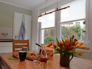 Dining - Ferienwohnung mit Sauna (Nieheim)