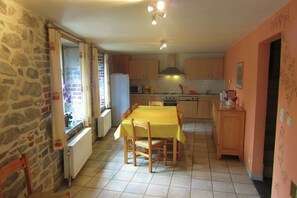 House | Dining