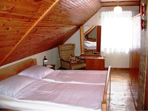 2 bedrooms, individually furnished, bed sheets