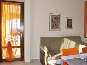House | Dining
