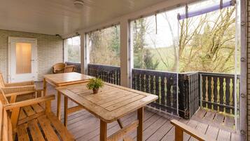 House | Balcony