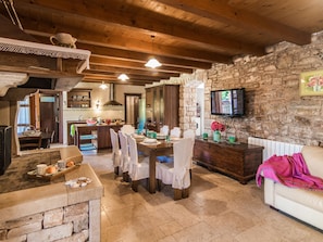 Living room - Beautiful Villa Consisting of two Houses With Private Pool in the Heart of Istria (Zminj)