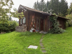 House | Exterior - Idyllic Holiday Home With Terrace (Peissenberg)