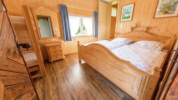 1 chambre, ameublement personnalisé