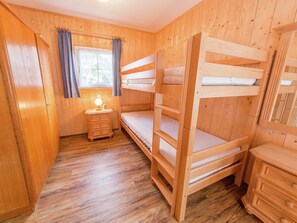 Casa | 1 dormitorio y mobiliario individual