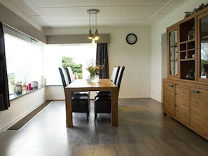 Dineren