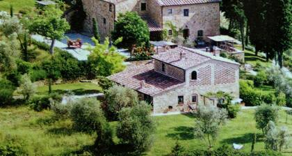 Romantic Farmhouse near Medieval Village of Montaione