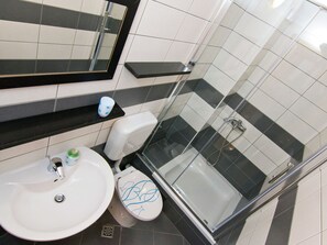 Apartment | Badezimmer | Handtücher