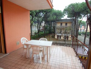 Apartment | Balcony