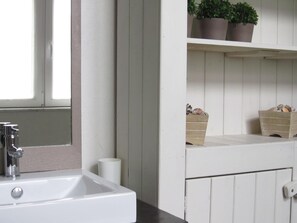 House | Bathroom - Namur Mansion by the Meus (Hastiere)