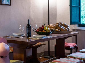 House | Dining
