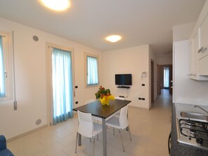 Apartment | Living room