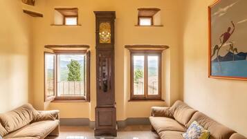 House | Living room