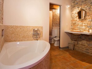 Villa | Bathroom