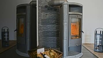 House | 2 bedrooms, individually furnished